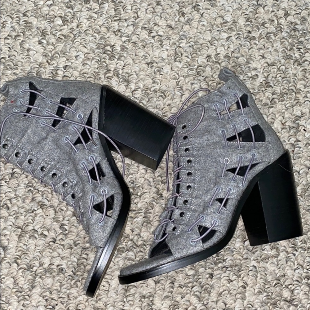 New Peep toe cut out ankle boot